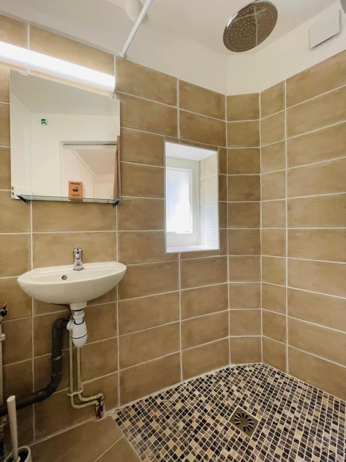 Entre 2 Rives Echappee Amboisienne Avec Sauna Partage 阿姆博斯 外观 照片